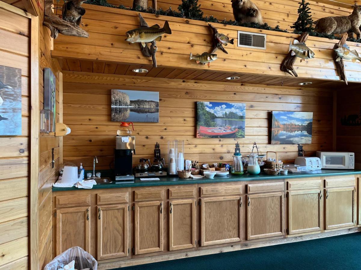 Boulder Bear Motor Lodge Boulder Junction Esterno foto