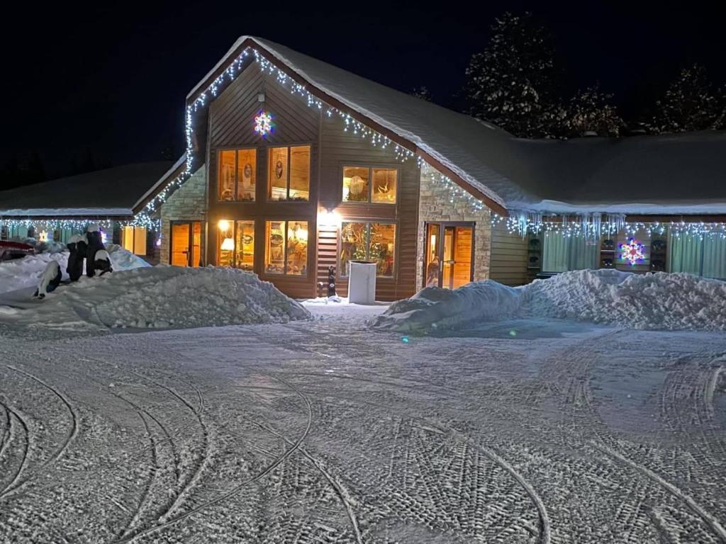 Boulder Bear Motor Lodge Boulder Junction Esterno foto