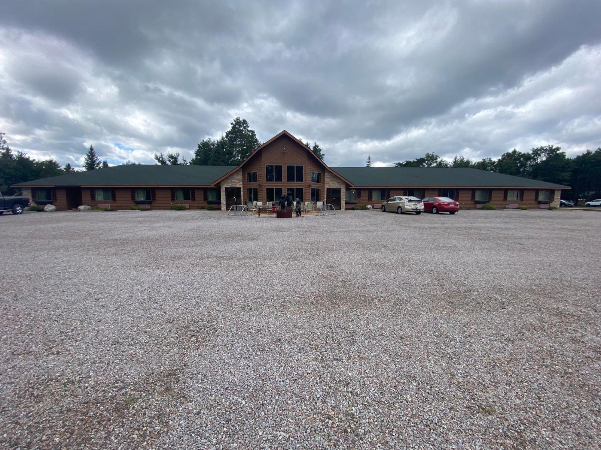 Boulder Bear Motor Lodge Boulder Junction Esterno foto